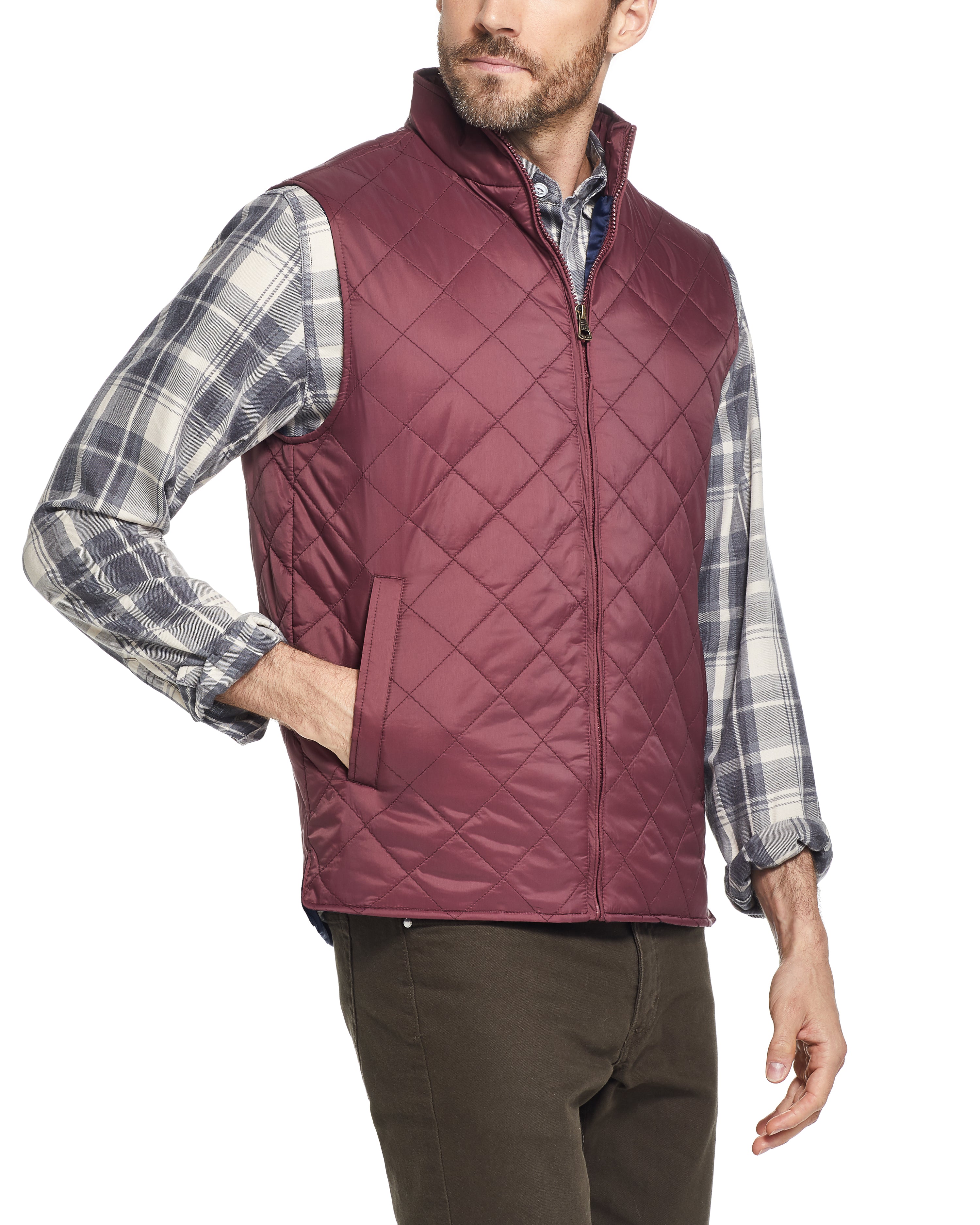 DIAMOND QUILTED VEST IN RED MAHOGANY