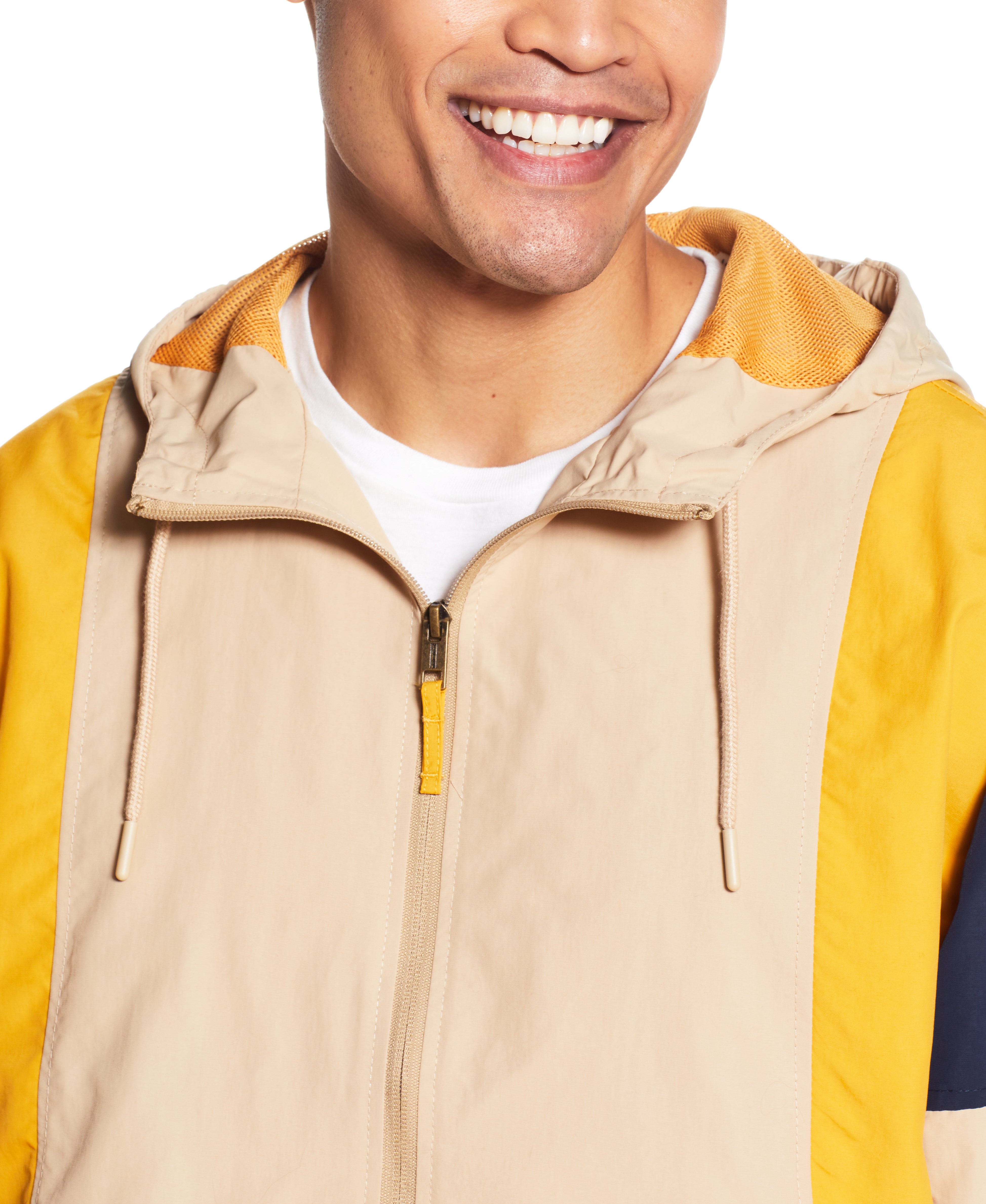 Quarter-Zip Hooded Nylon Pop Over In Pale Khaki